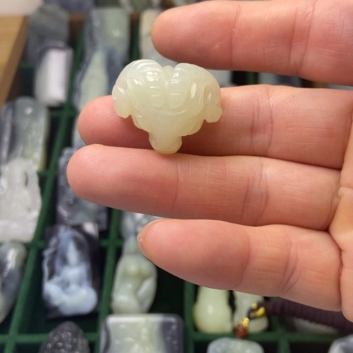 颈饰未镶嵌和田玉22