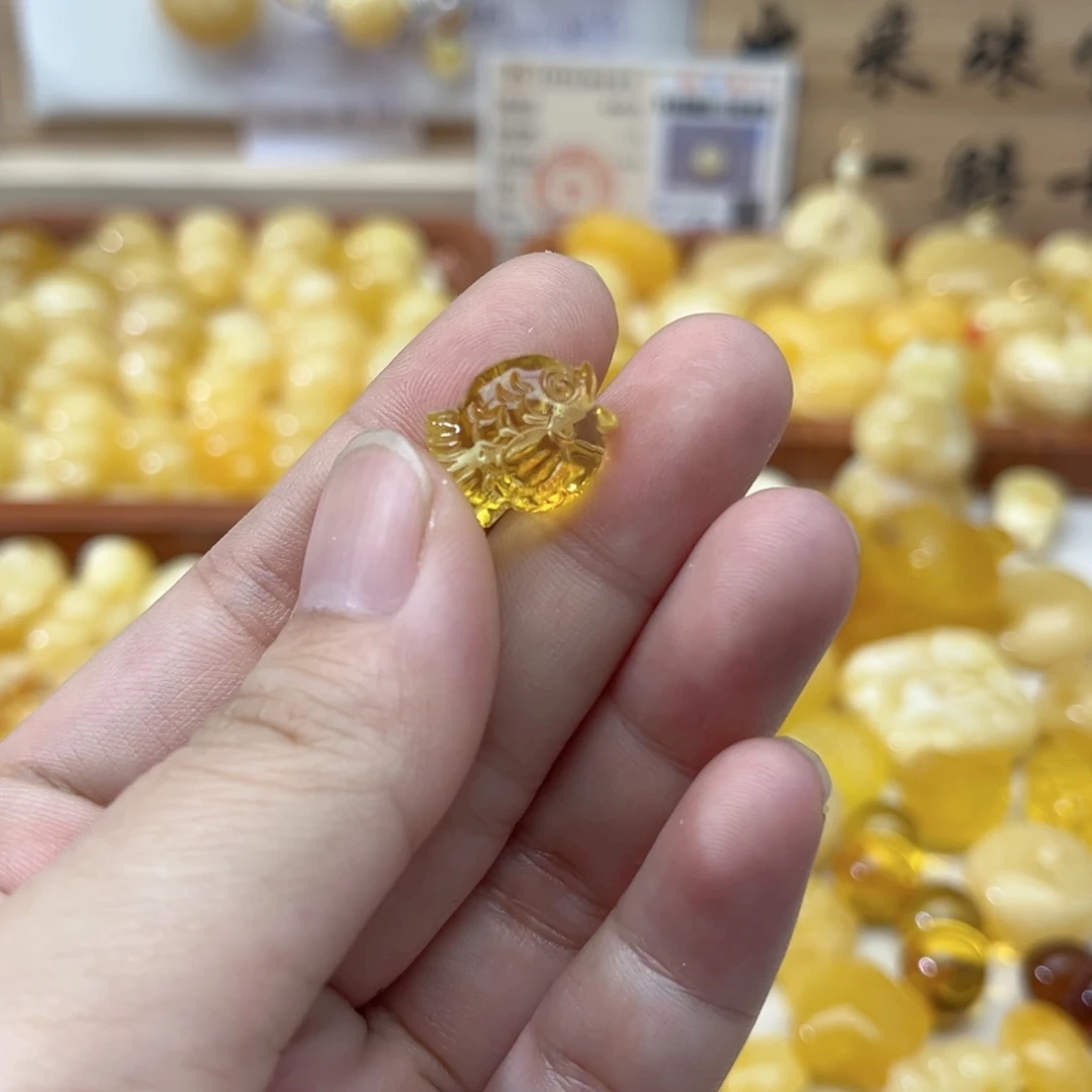 裸石蜜蜡未镶嵌天然