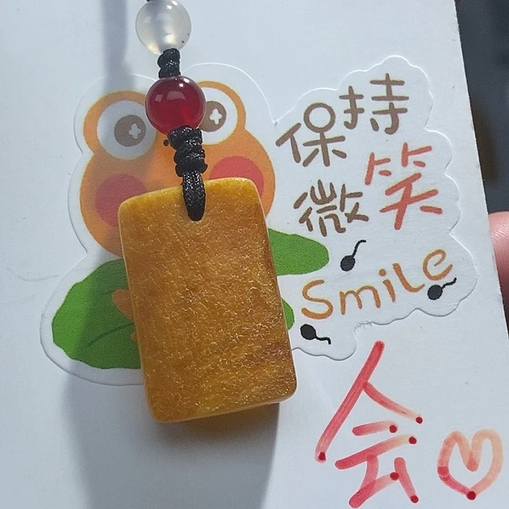 未镶嵌琥珀珠宝奇石