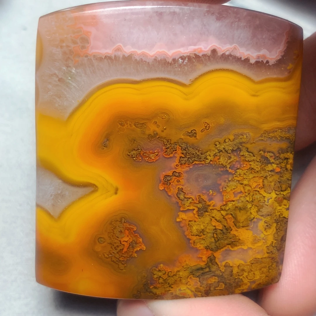 路***人玛瑙/玉髓未镶嵌战国红