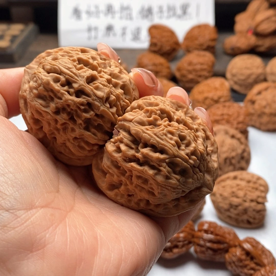 ꪶ****靳43尺寸南疆石 ， ， ， ，