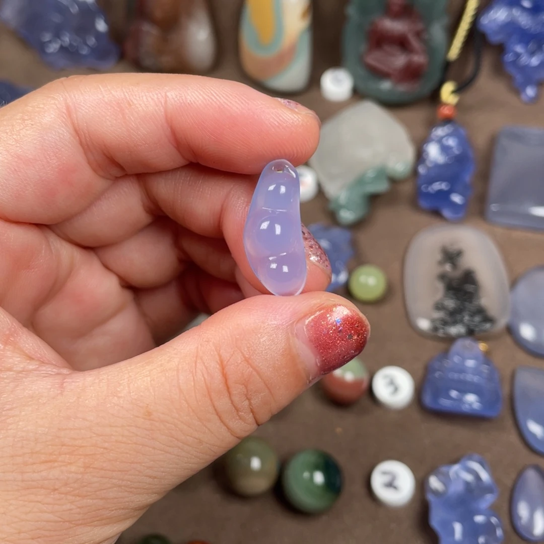 玛瑙/玉髓颈饰未镶嵌蓝玛瑙福豆