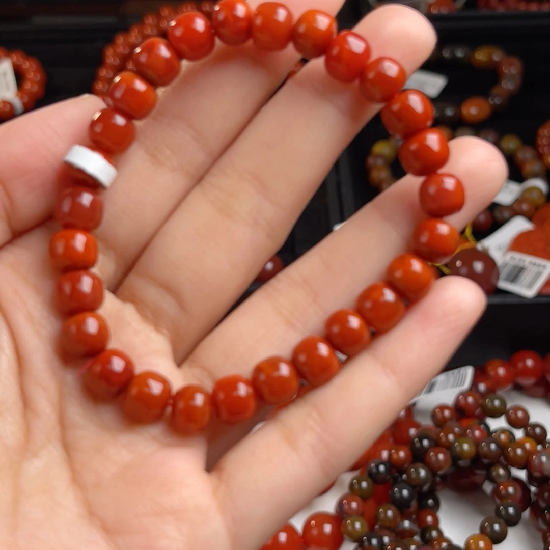 未镶嵌老型柿子红偏红7m南红玛瑙