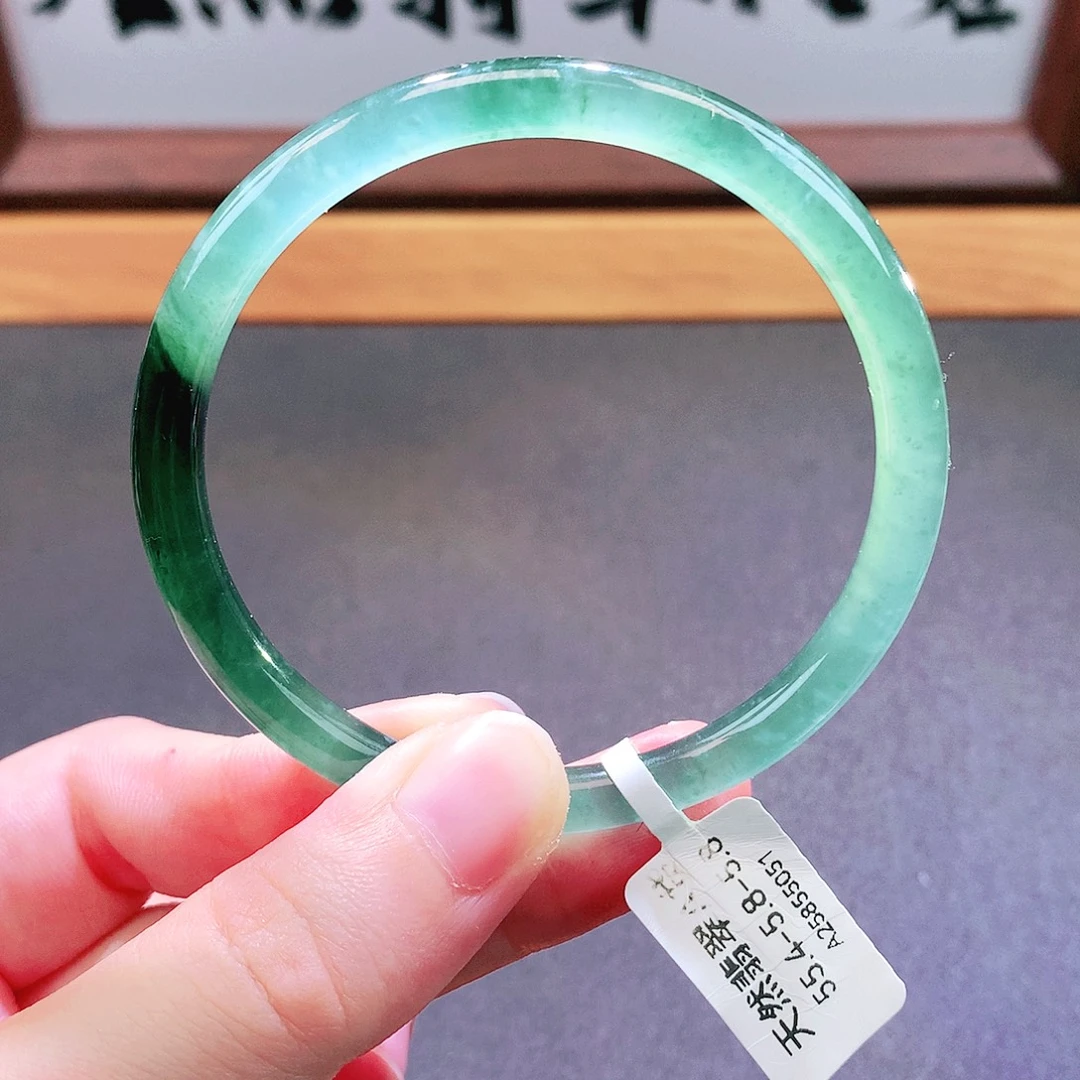 翡翠未镶嵌手镯天然翡翠
