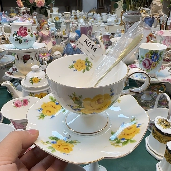 鹿与海陶瓷有限公司