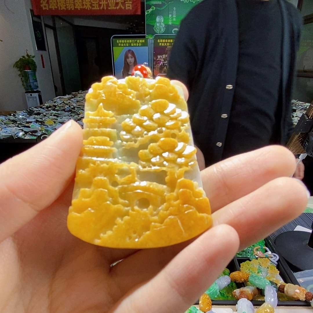 颈饰未镶嵌翡翠翡翠