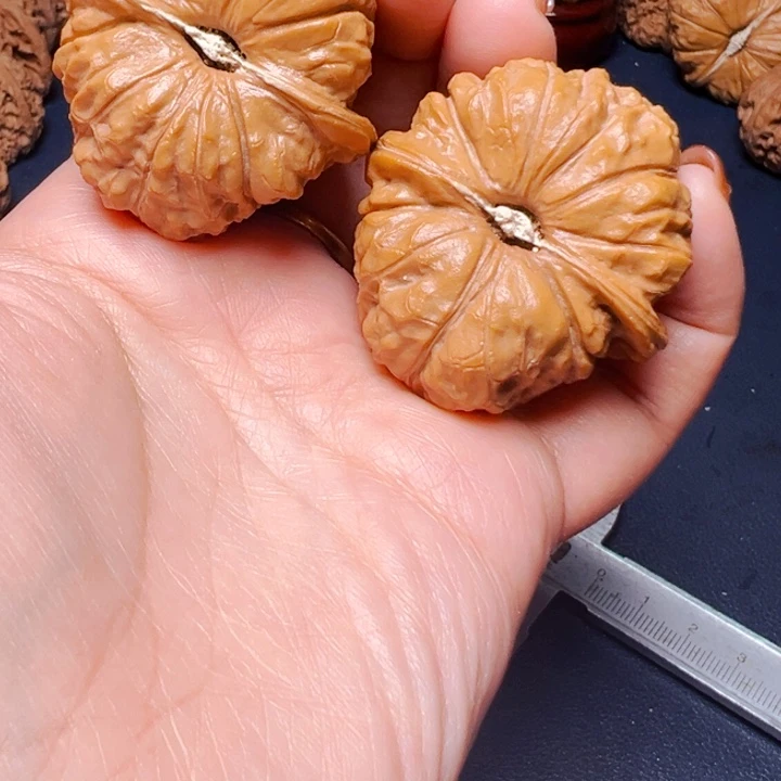 ￴***练吊坠文玩核桃南瓜44