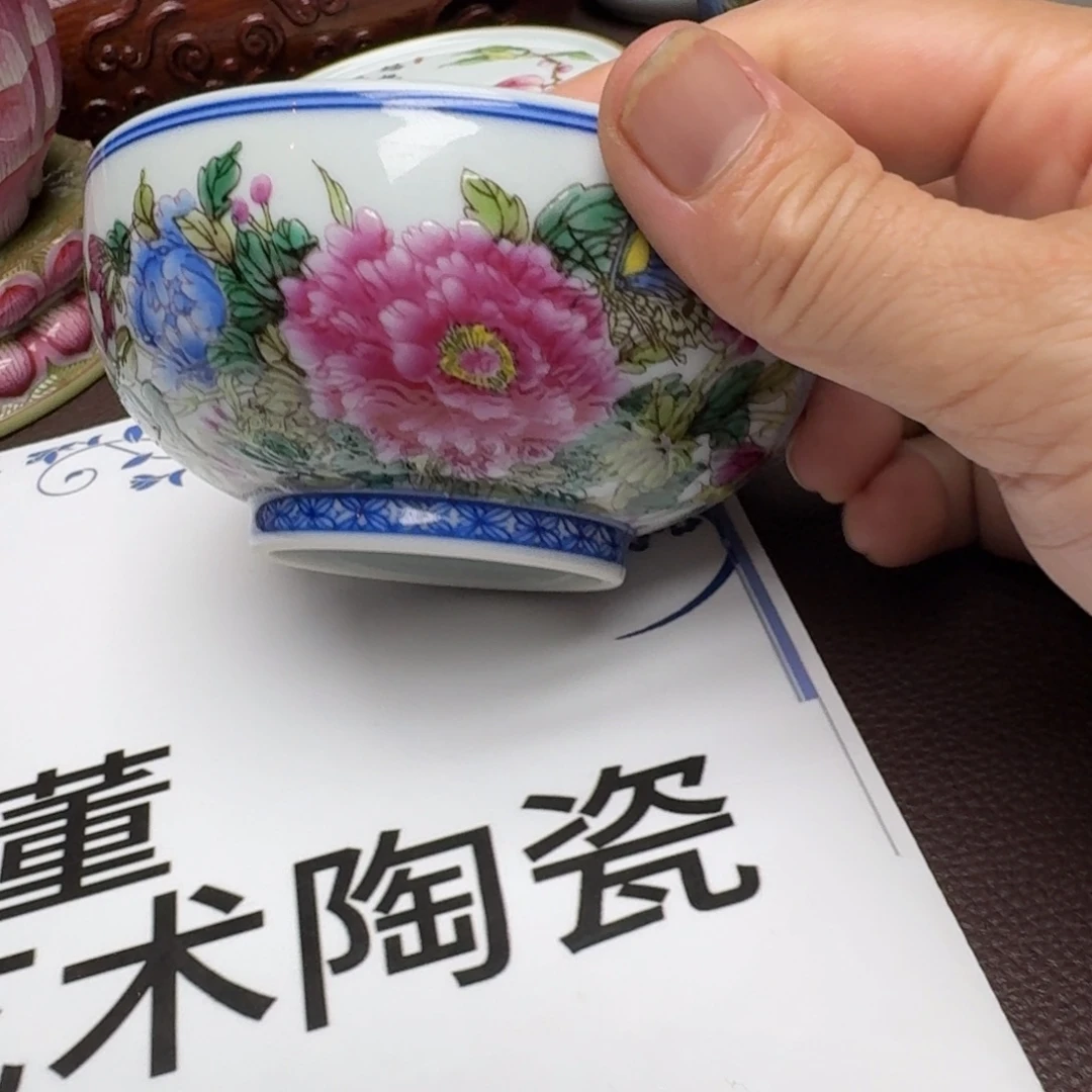 我***肚景德镇手工手绘展示