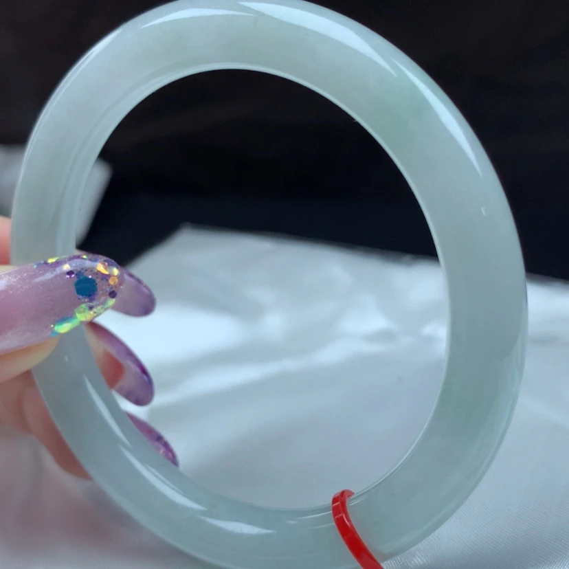 【闪购商品】翡翠手镯（圆镯）未镶嵌83043，