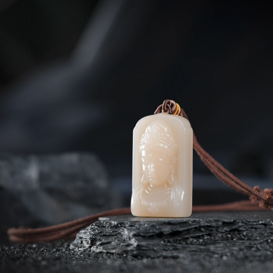 『博姐周年庆』·妙安丨和田玉老藕18K金传承级牌约44*26*15mm*D7740