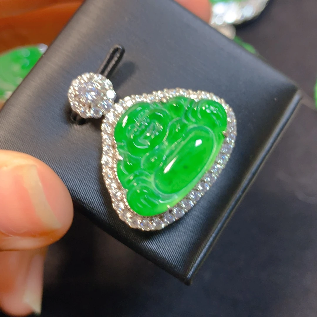 翡翠银S925镶嵌颈饰