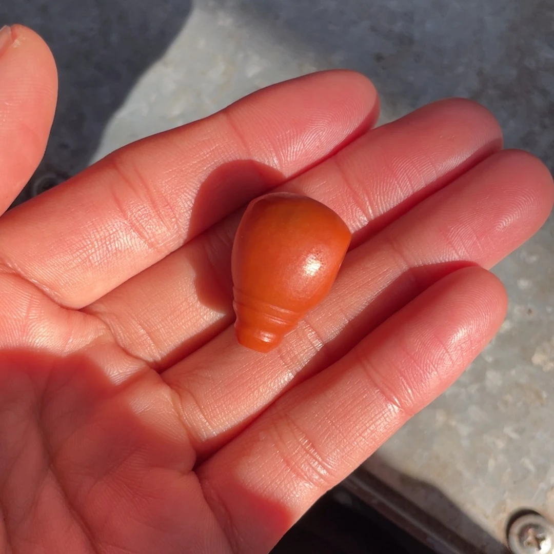 未镶嵌配饰南红玛瑙