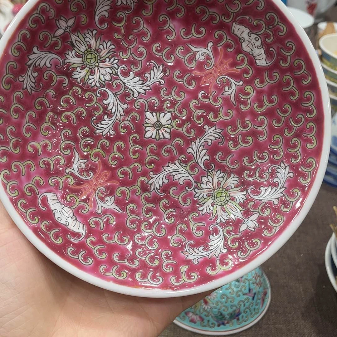 瓷片景德镇粉彩红洋莲窝盘