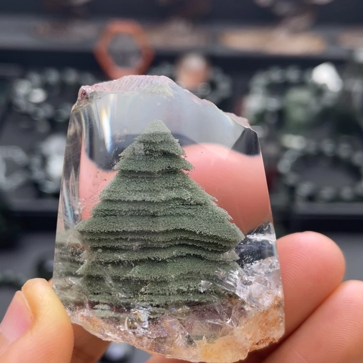 颈饰水晶未镶嵌绿幽灵柱子定制