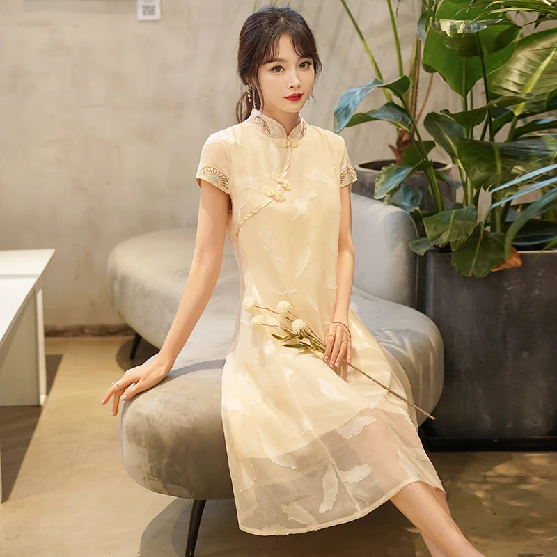 今年流行夏天连衣裙2025年大码女装新款宽松显瘦收腰减龄薄款裙子