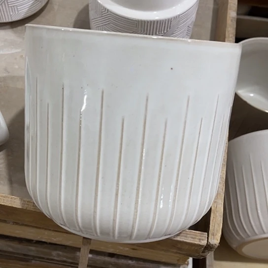 多肉绿植陶瓷花盆9.9，包邮有孔