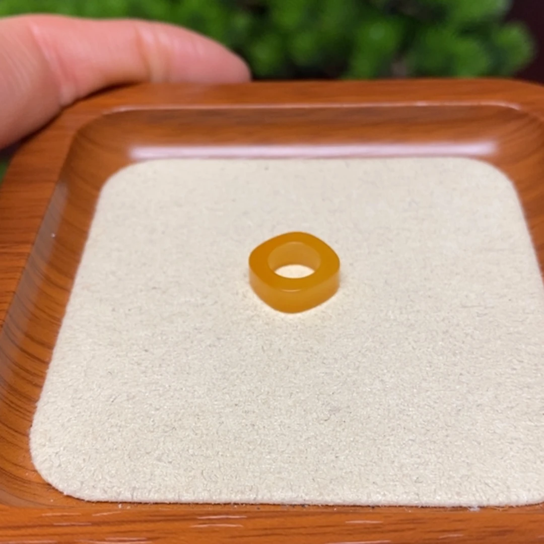 【闪购商品】蜜蜡颈饰未镶嵌跑环定制