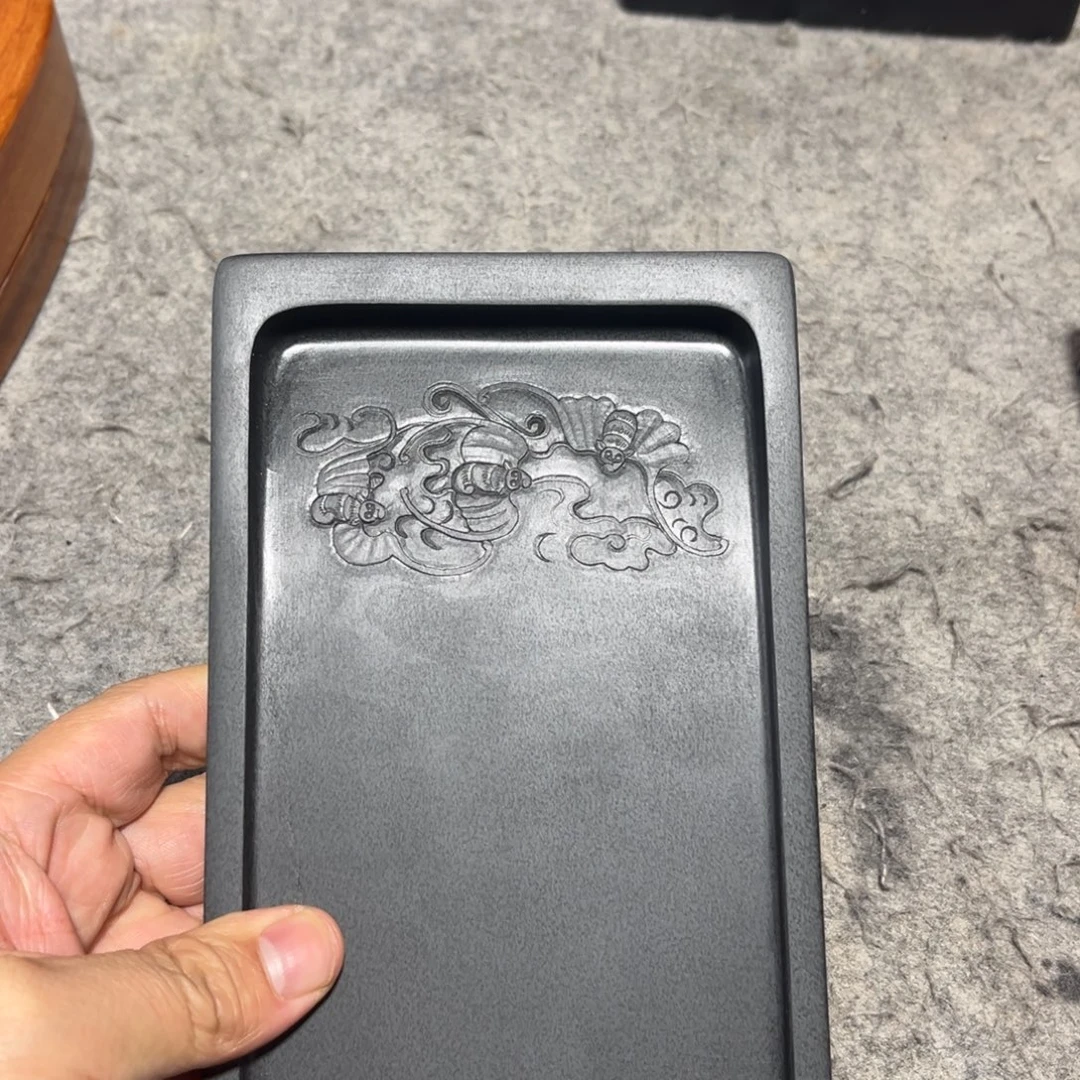 梧***月3456677888888899999