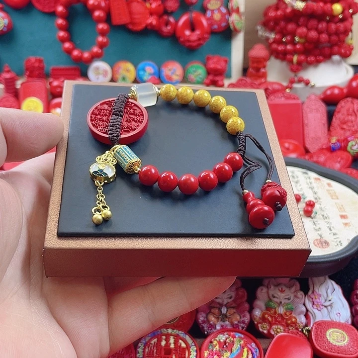 天然辰砂含辰砂工艺品山鬼花钱手绳