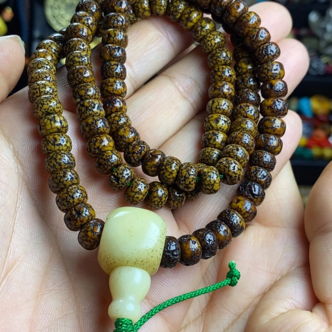 手串/手链贝壳顾***靖……………………………………