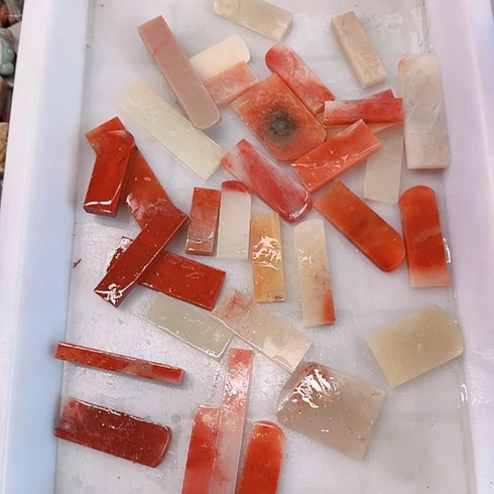 青田石小****］1111111111111