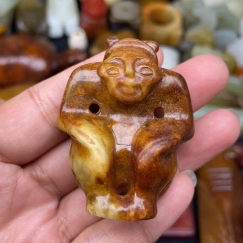 蛇纹石玉未镶嵌颈饰36