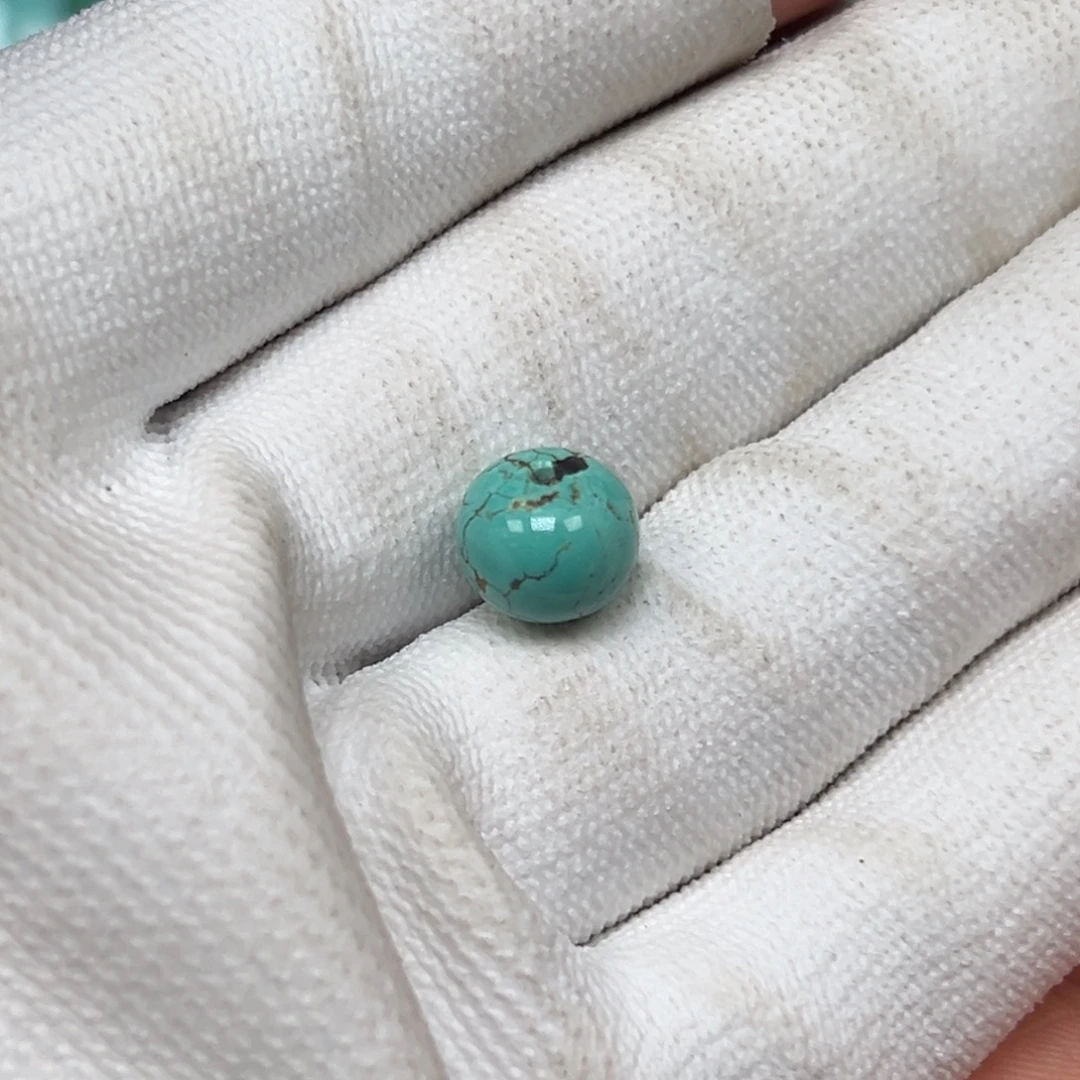 哆***～绿松石未镶嵌珠宝奇石