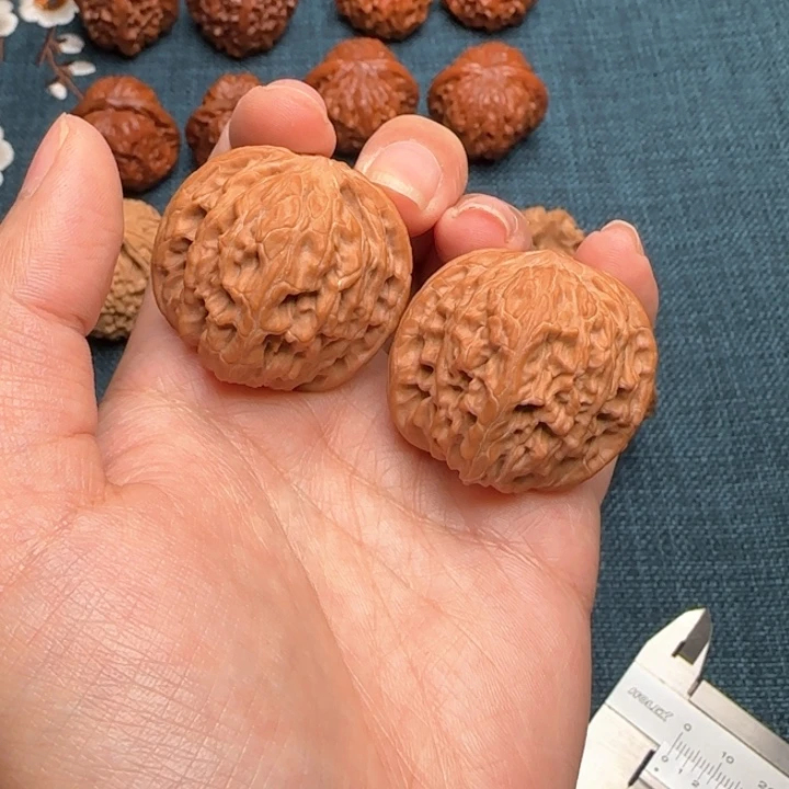 文玩核桃把件汉高磨36