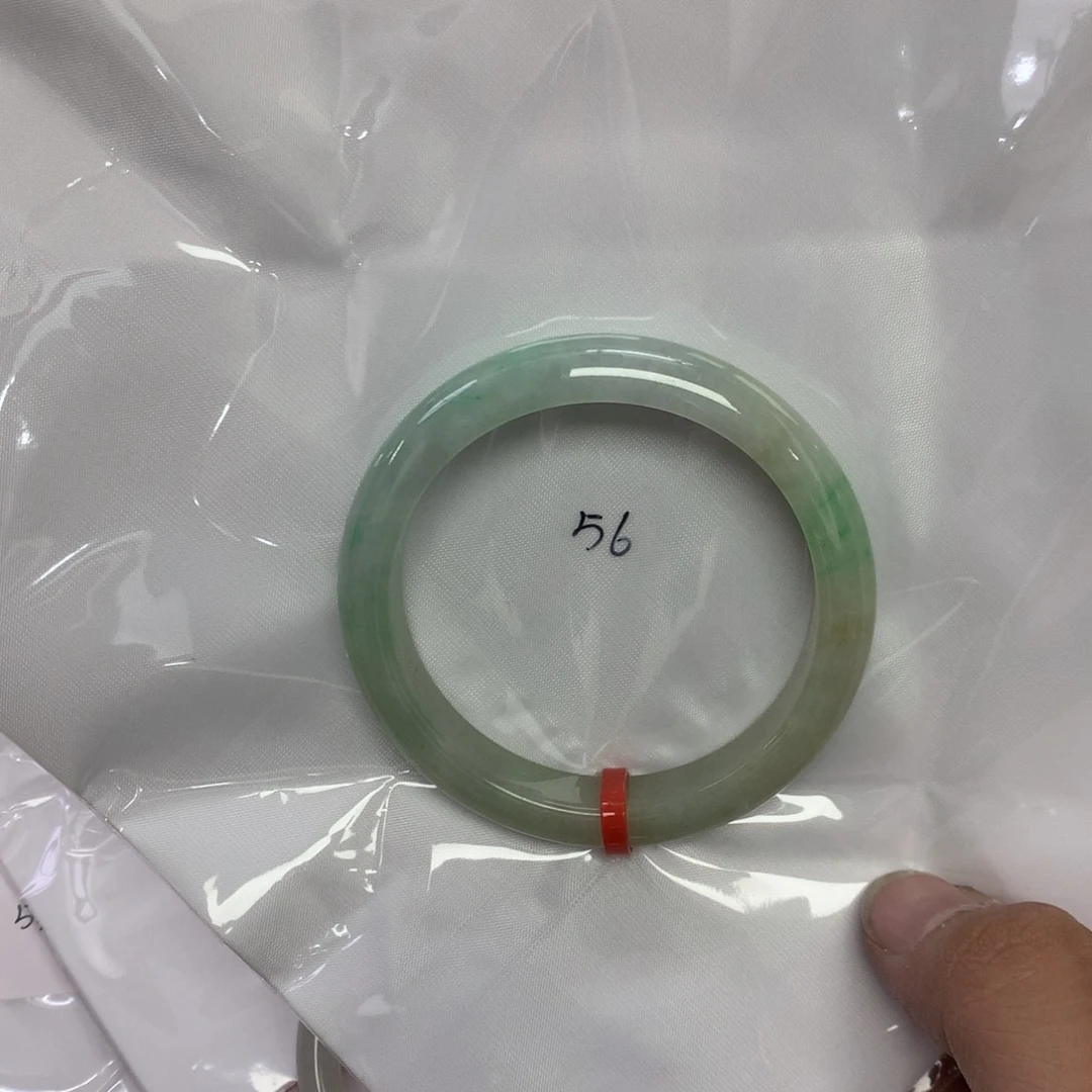 翡翠未镶嵌手镯天然缅甸翡翠
