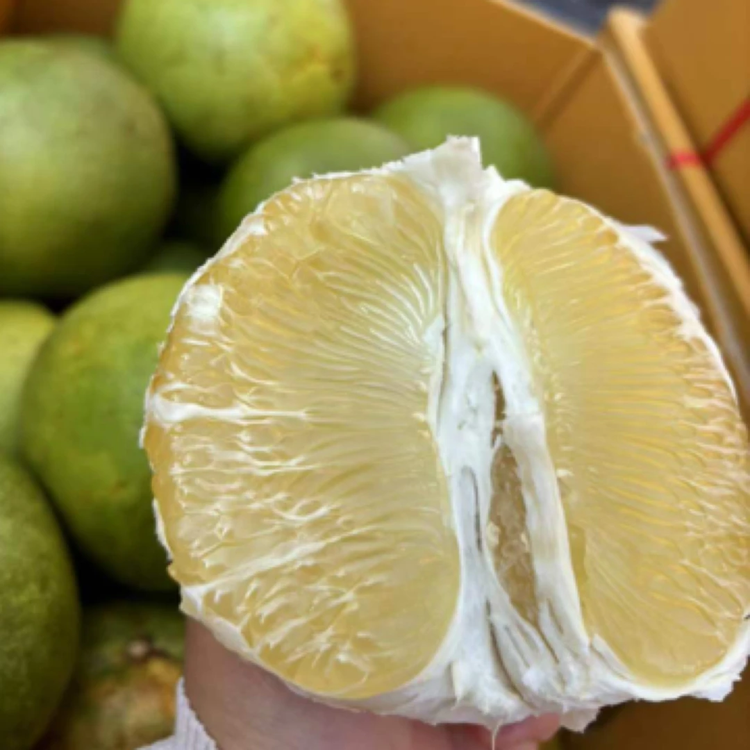 泰国青柚一个装（需剥皮请备注）