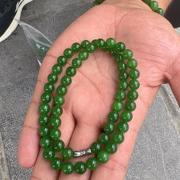 颈饰未镶嵌和田玉卡8正阳绿女神链