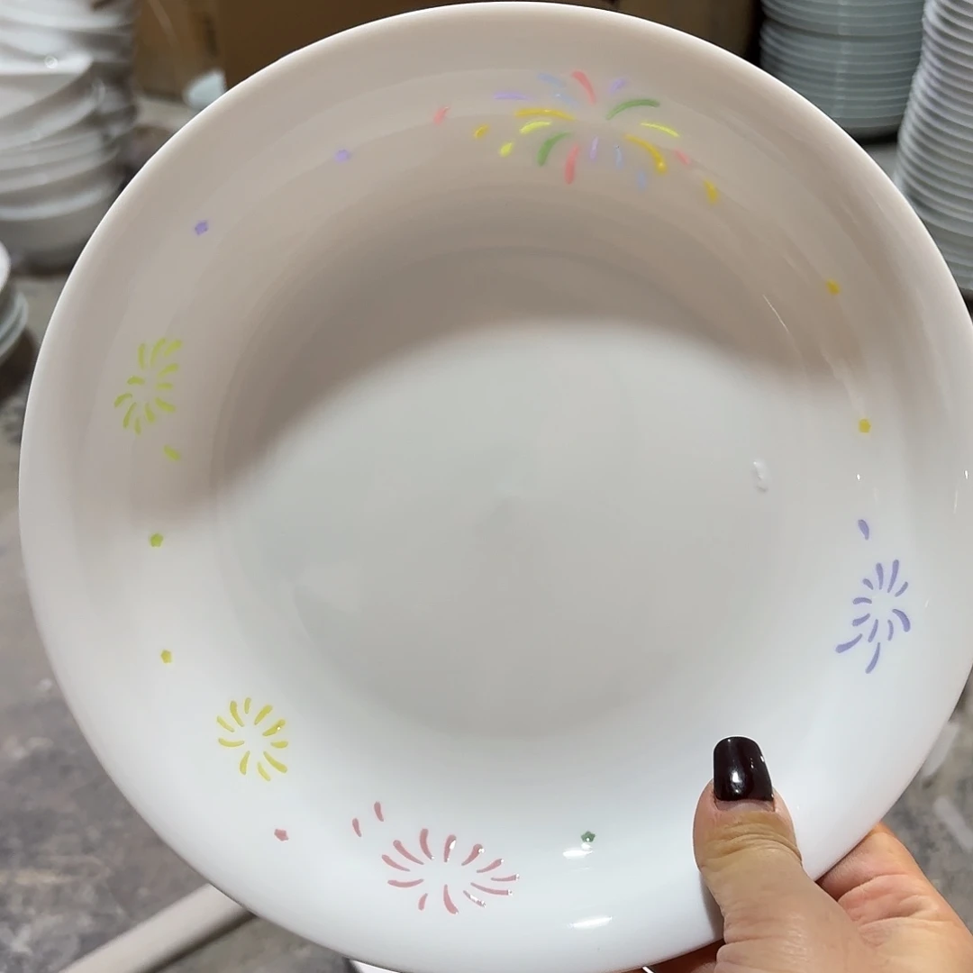 白瓷景德镇8英寸盘烟两个微瑕