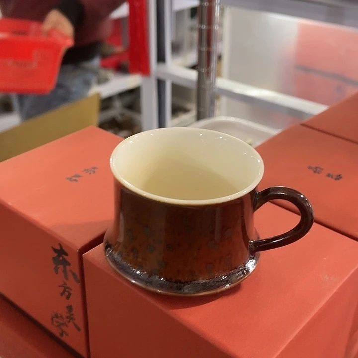 瓷片福利待遇多多哦哦哦哦