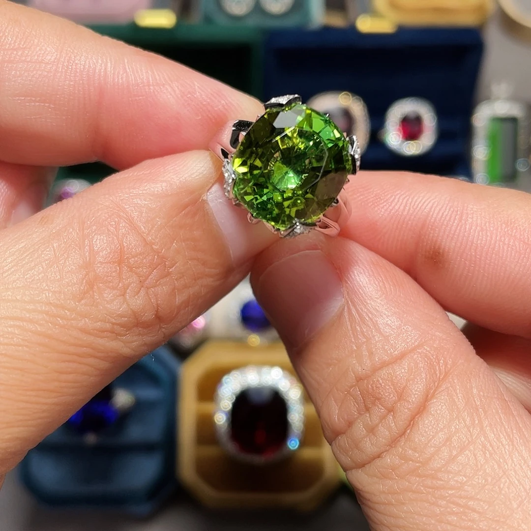 碧玺18K金镶嵌戒指13.3ct