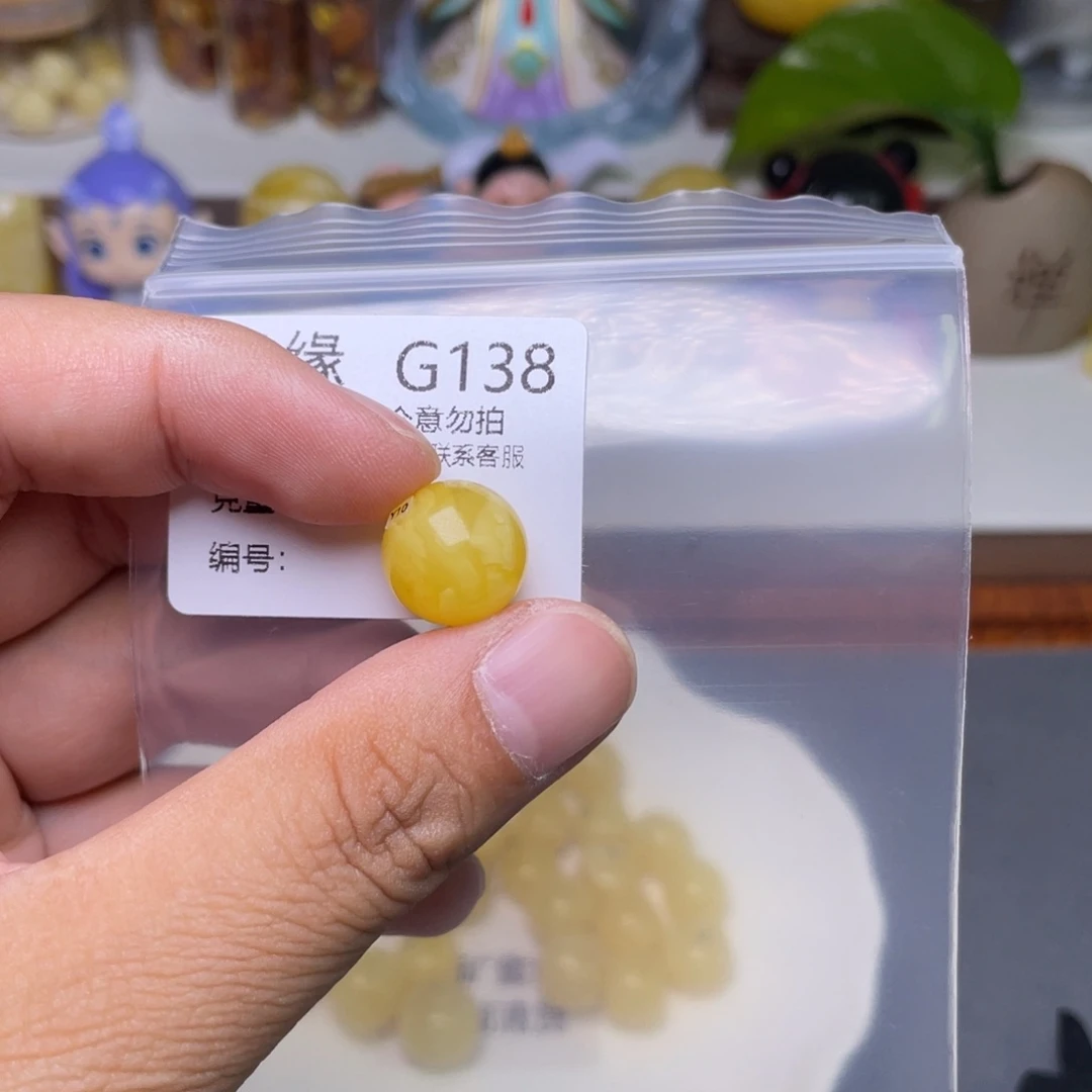 琥珀未镶嵌珠宝奇石
