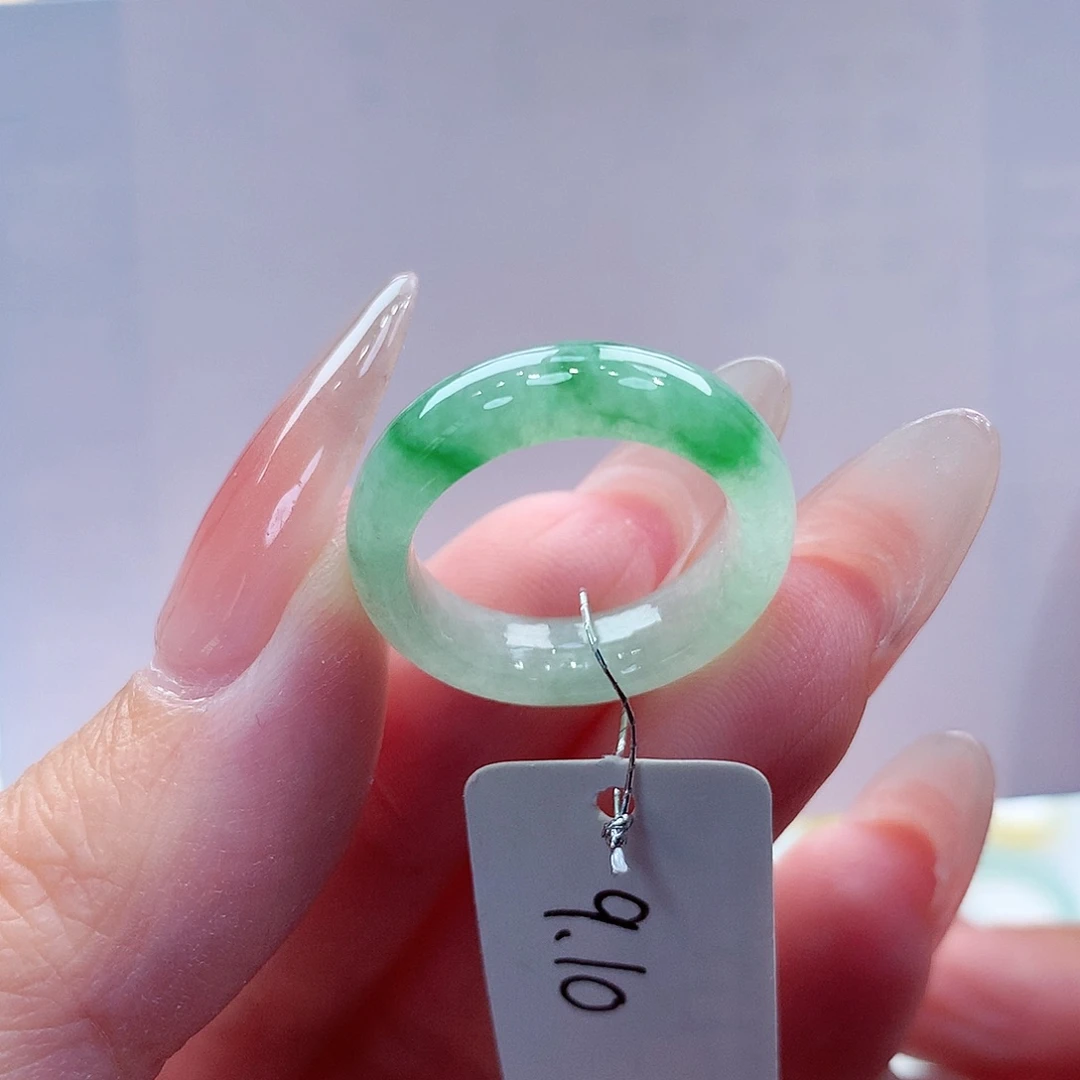 翡翠未镶嵌戒指缅甸A货