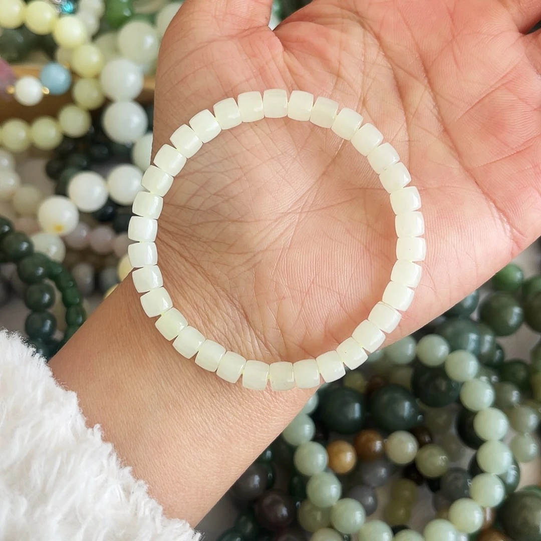 和田玉手链未镶嵌和田玉手链