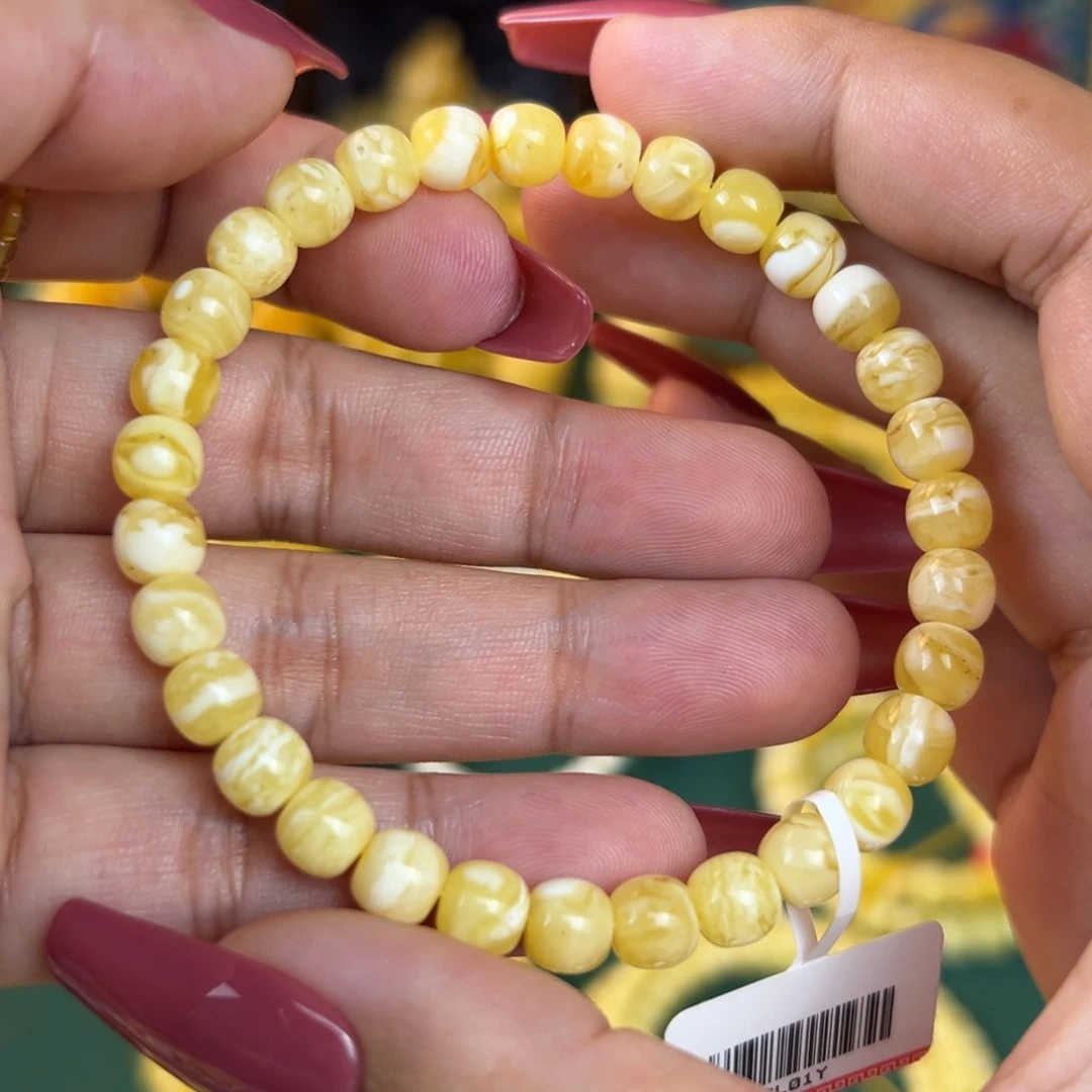 未镶嵌琥珀珠宝奇石