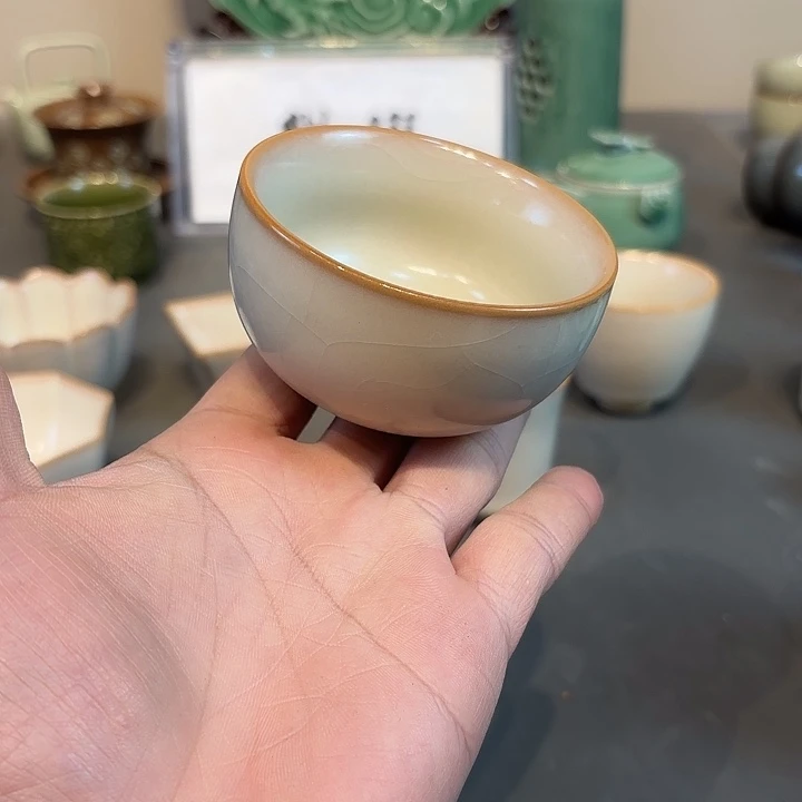 瓷片龙泉青瓷福利青瓷