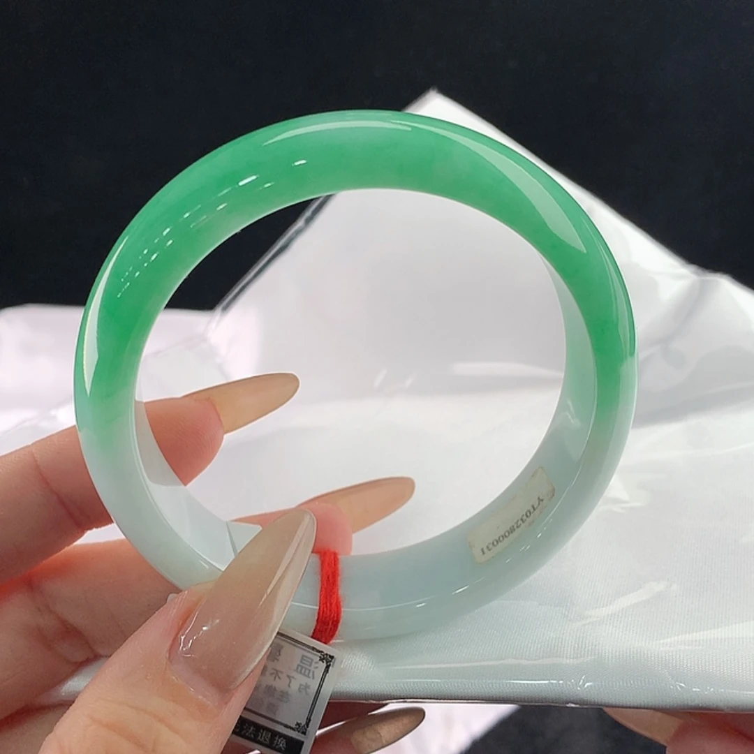 【闪购商品】未镶嵌手镯翡翠58/59