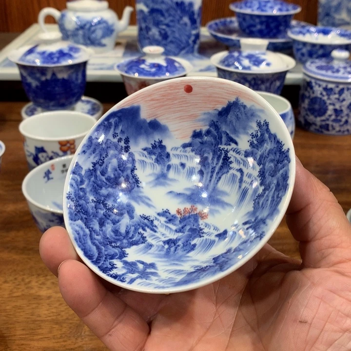 景琳藏青花旭日东升