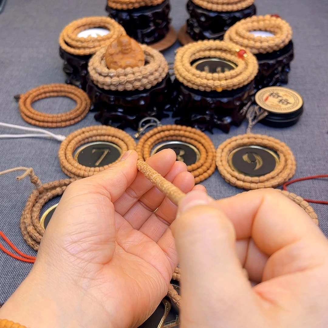 挚***蛋手串柏香籽/百香籽