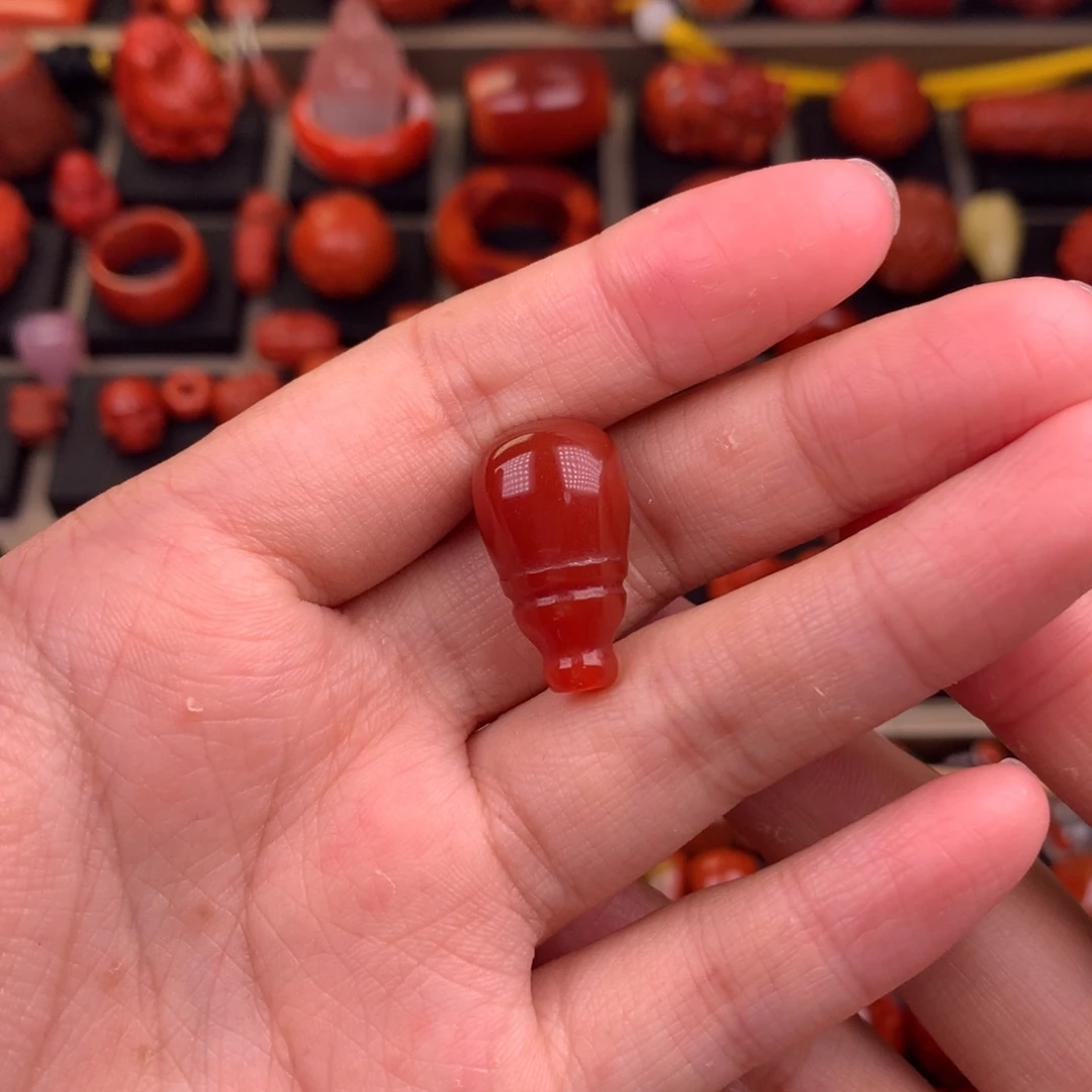 南红玛瑙未镶嵌纯牛血奶嘴瓶三通11+