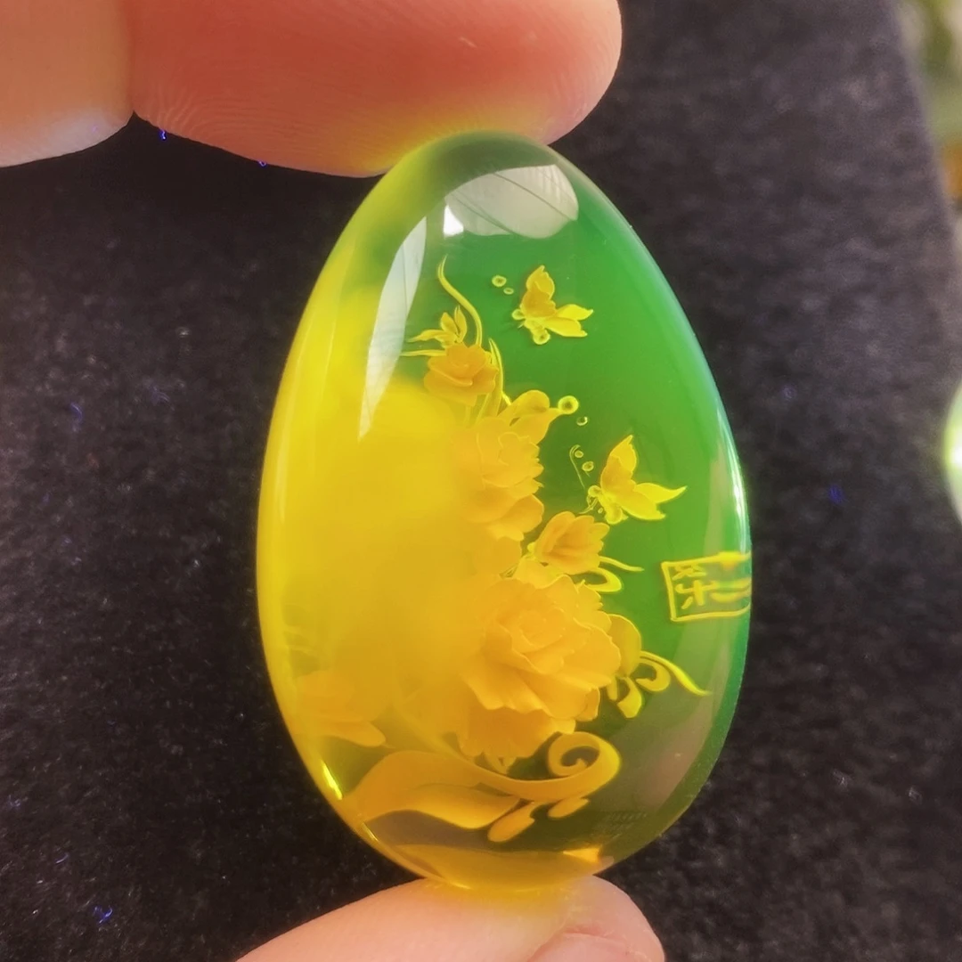 【闪购商品】未镶嵌吊坠(不含链)金珀琥珀雕刻件