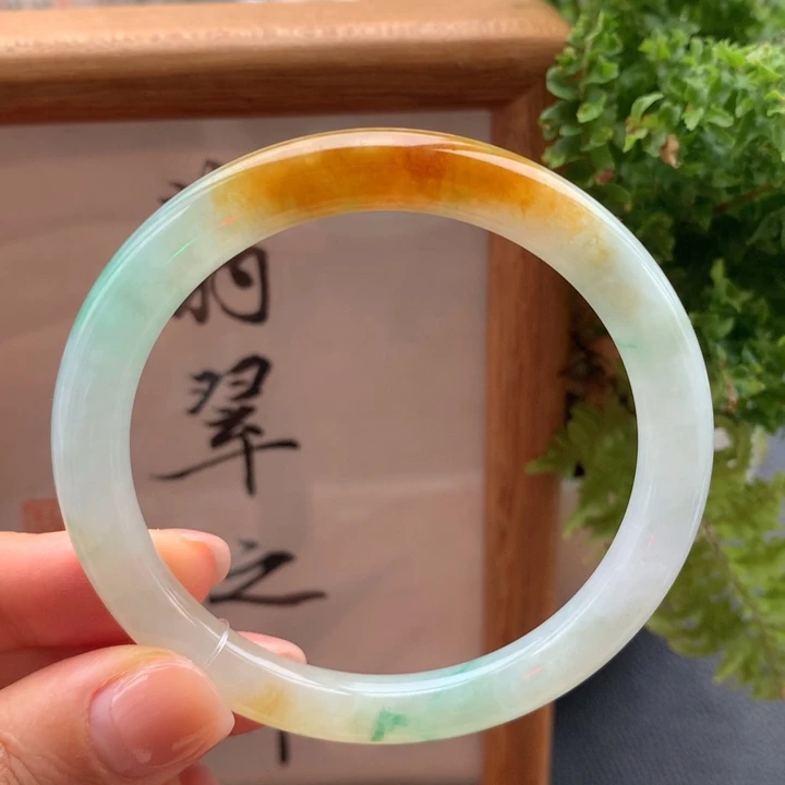 翡翠手镯未镶嵌翡翠手镯53
