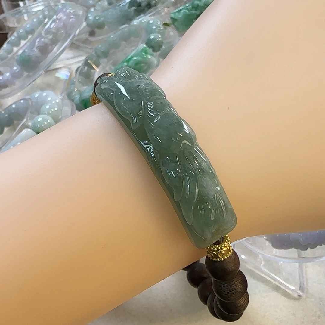 万***意颈饰未镶嵌翡翠手牌