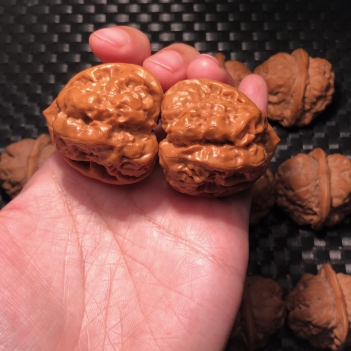 又***丢把件文玩核桃蛙王