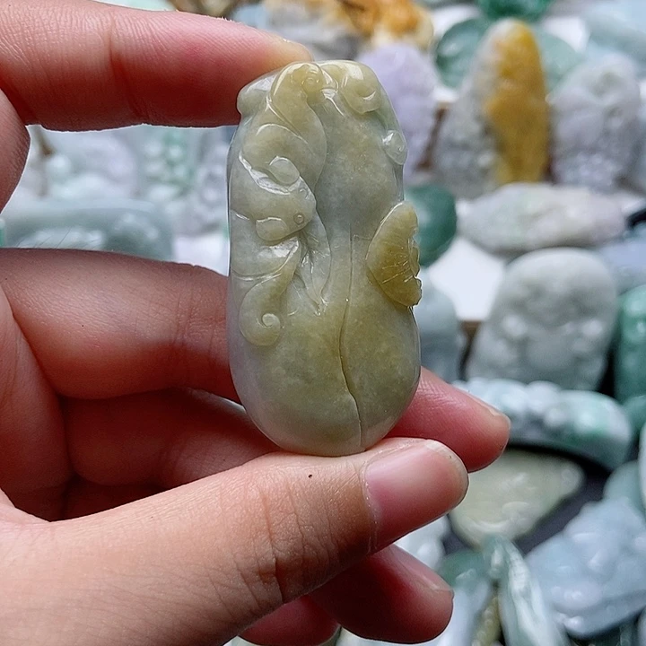 翡翠未镶嵌吊坠(不含链)1