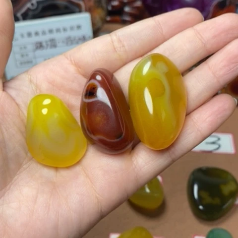 未镶嵌玛瑙/玉髓珠宝奇石乡*