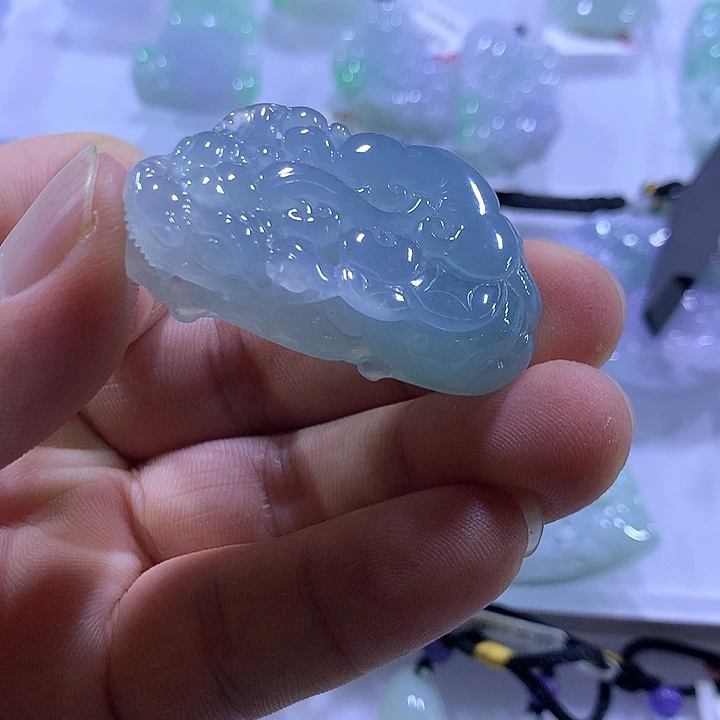 颈饰未镶嵌翡翠天然翡翠A货吊坠